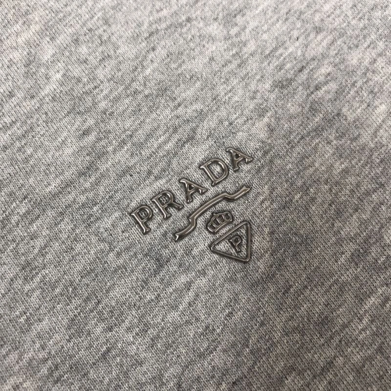 Bold Prada T-Shirts 171474