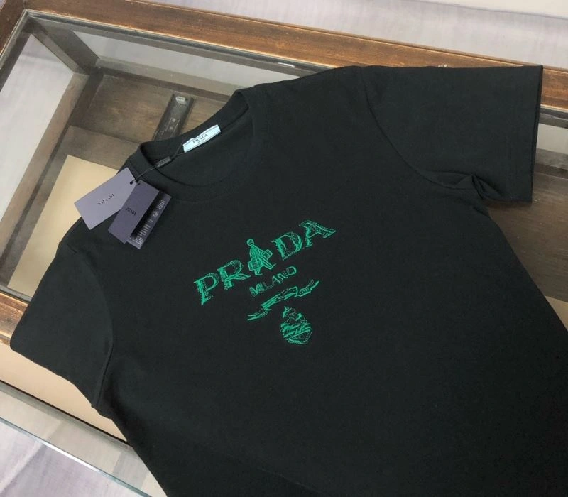 Trendy Prada T-Shirts 171472