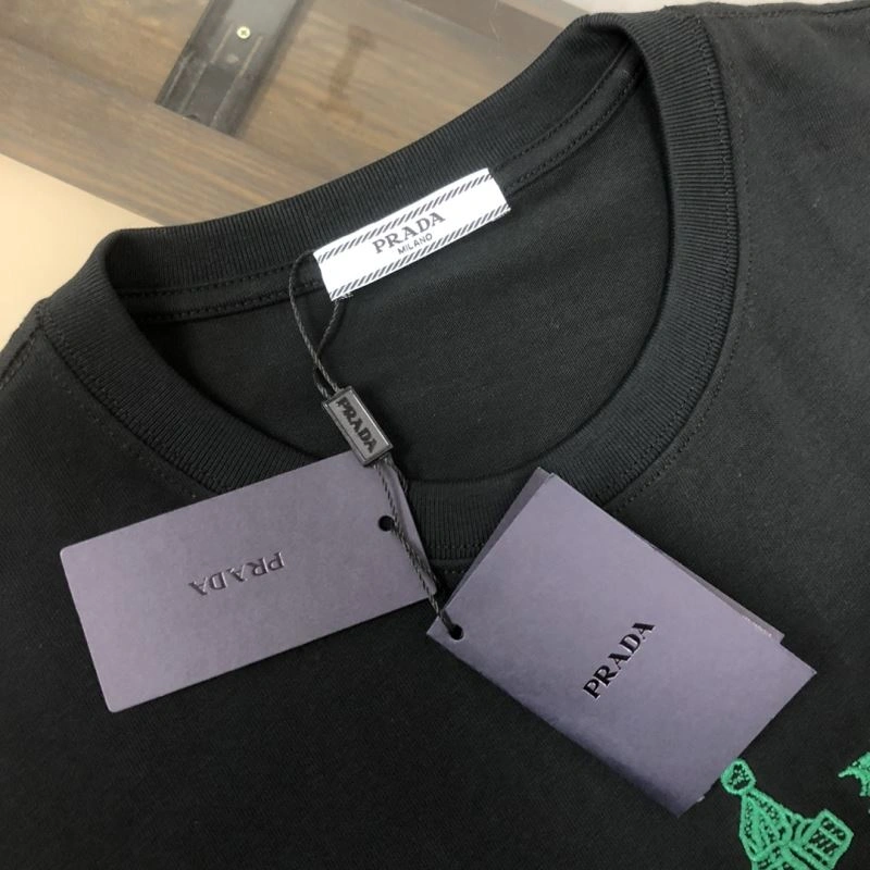 Trendy Prada T-Shirts 171472