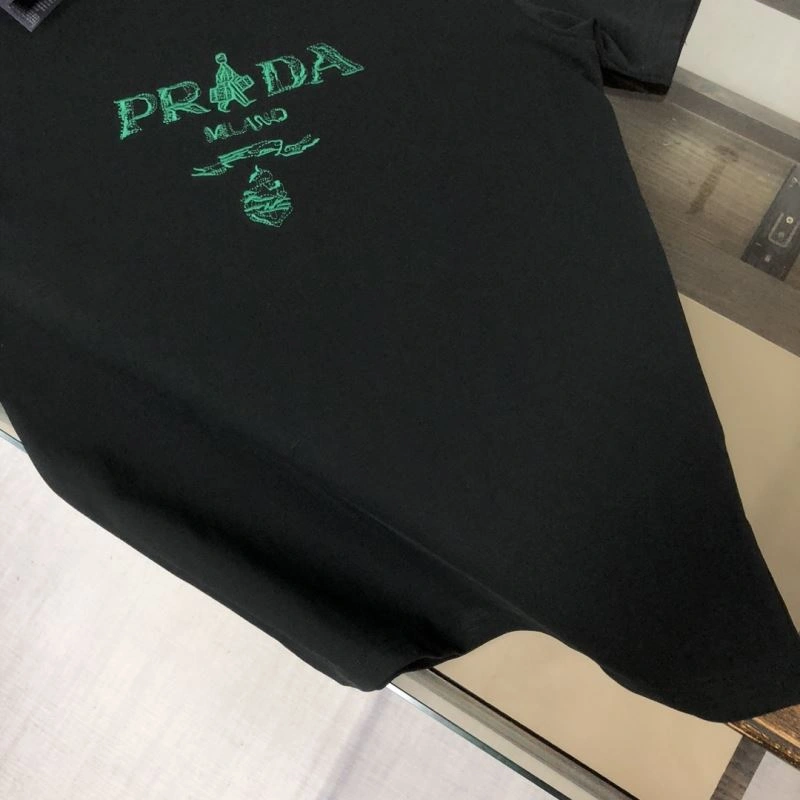 Trendy Prada T-Shirts 171472