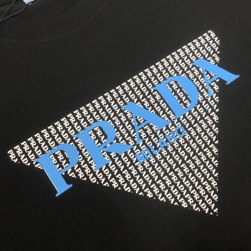 Prada T-Shirts Versatile 171461