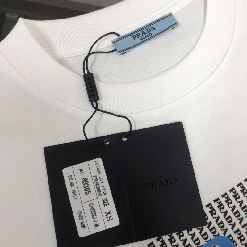 Prada T-Shirts FashionForward 171458