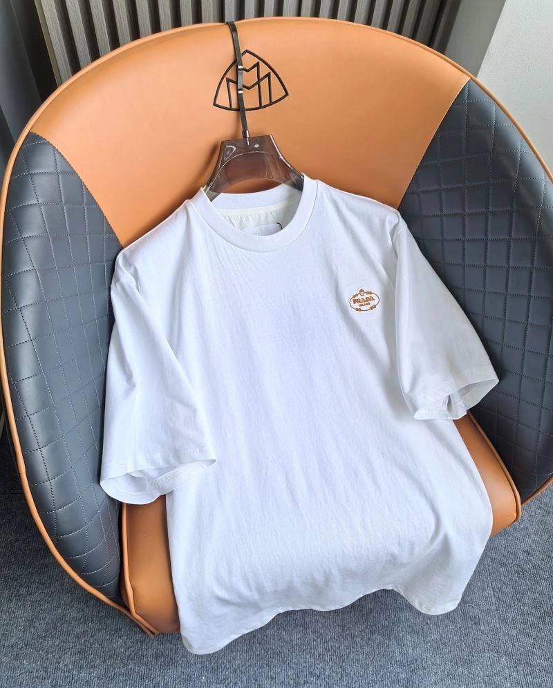 Breathable Prada T-Shirts 171457