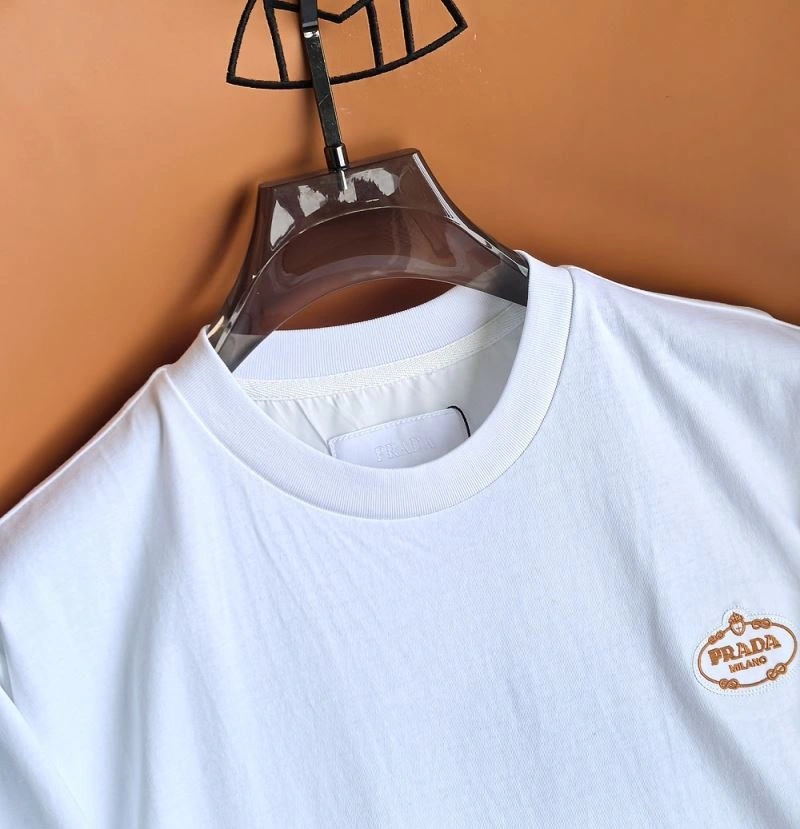 Breathable Prada T-Shirts 171457