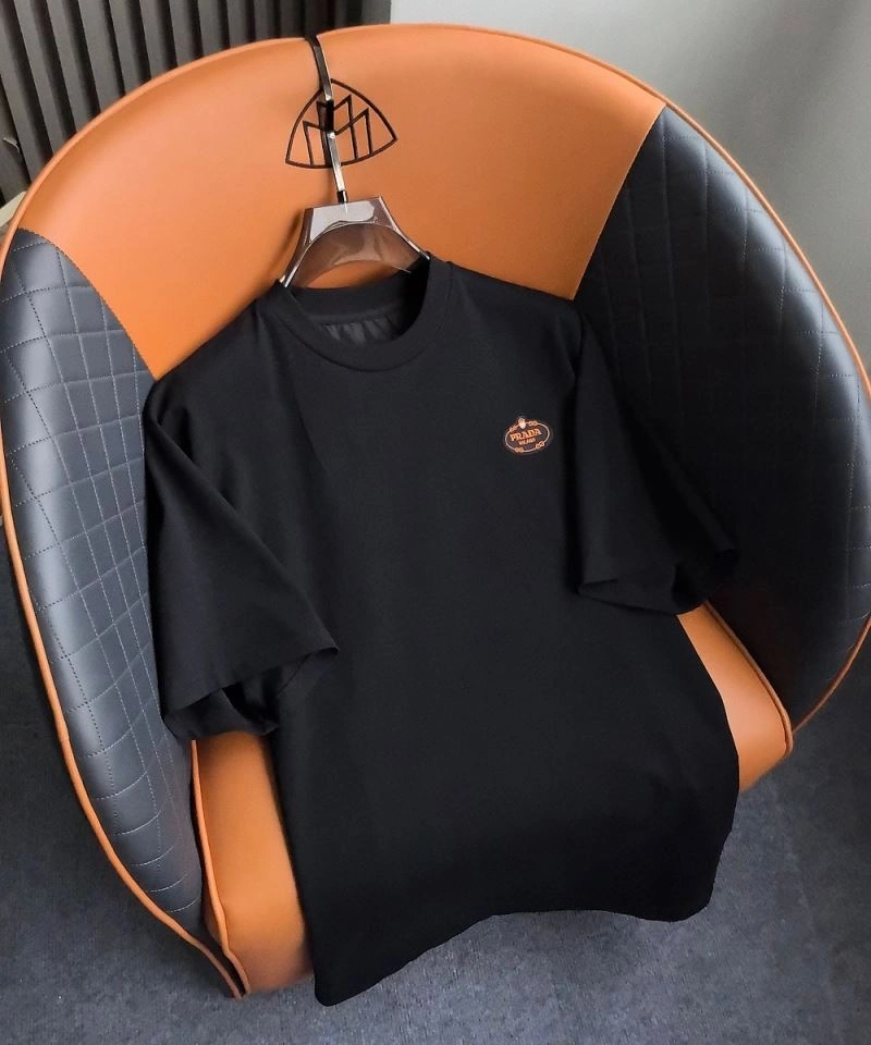 Prada T-Shirts TimelessDesign 171456