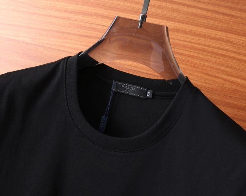 Prada T-Shirts Minimalist 171460