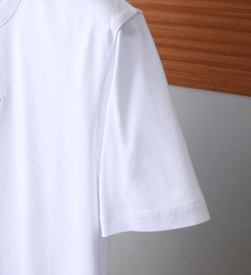 Prada T-Shirts WellDesigned 171454