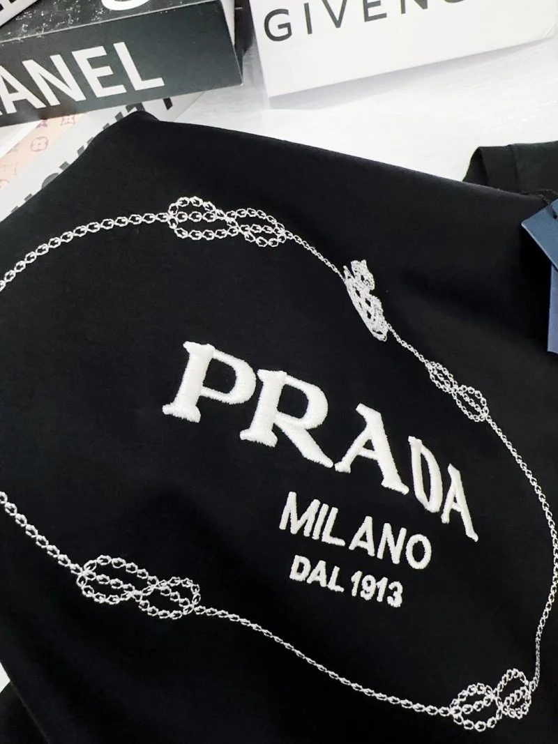 Prada T-Shirts Soft 166208