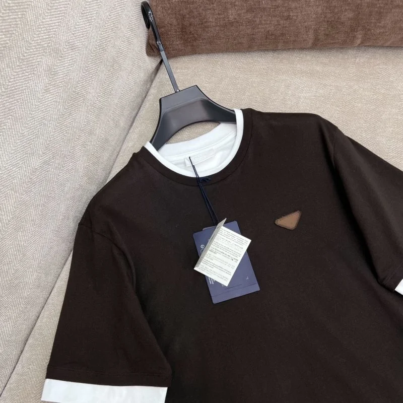 Prada T-Shirts UrbanStyle 166201