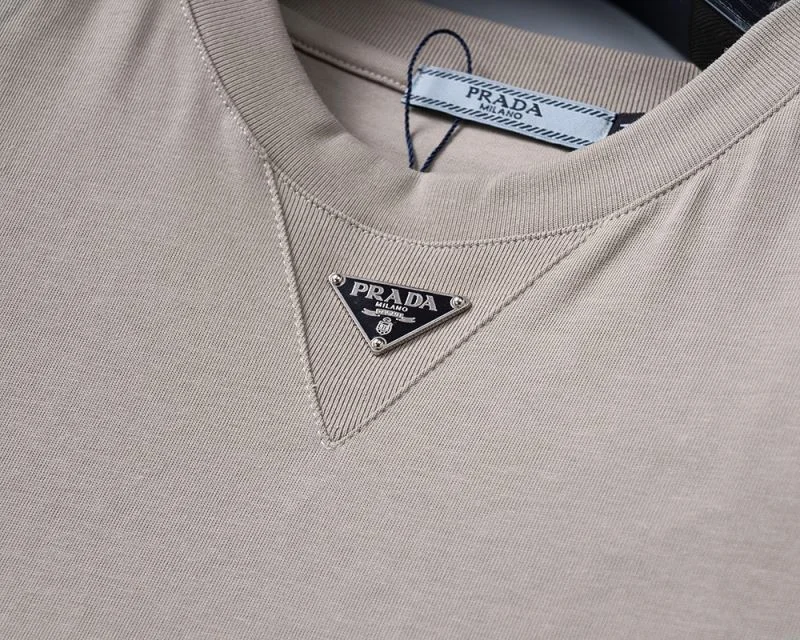 Attractive Prada T-Shirts 165595