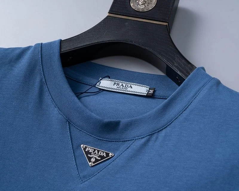 Attractive Prada T-Shirts 165595