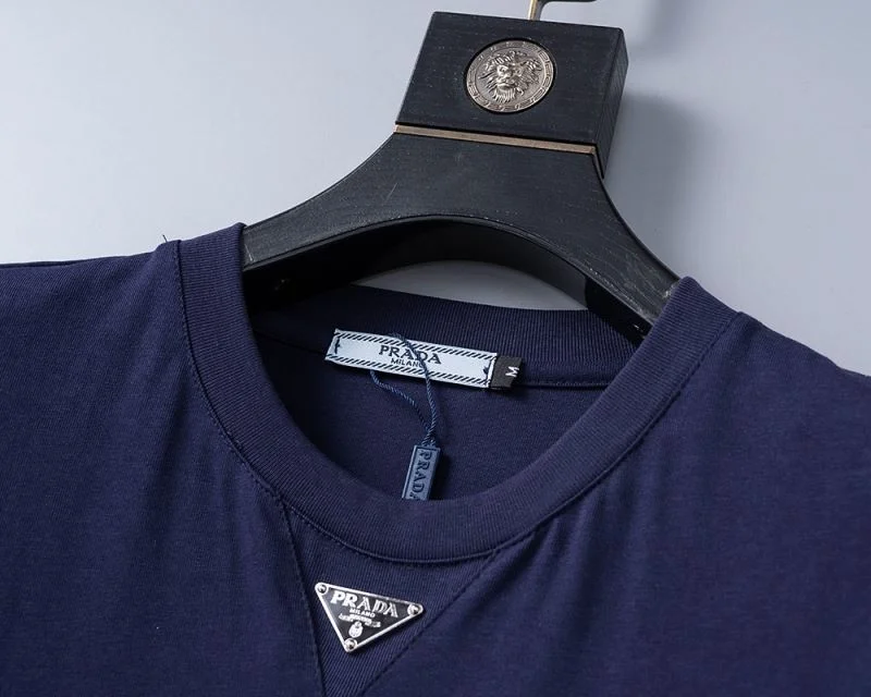 Attractive Prada T-Shirts 165595