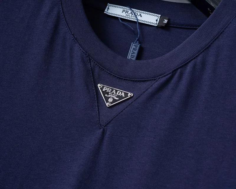 Attractive Prada T-Shirts 165595