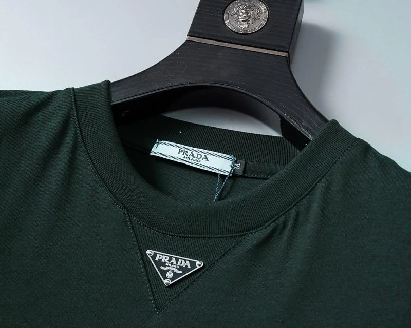Attractive Prada T-Shirts 165595