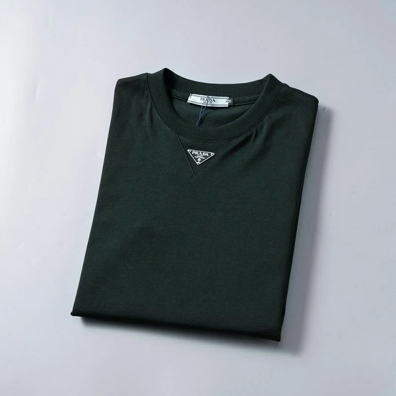 Attractive Prada T-Shirts 165595
