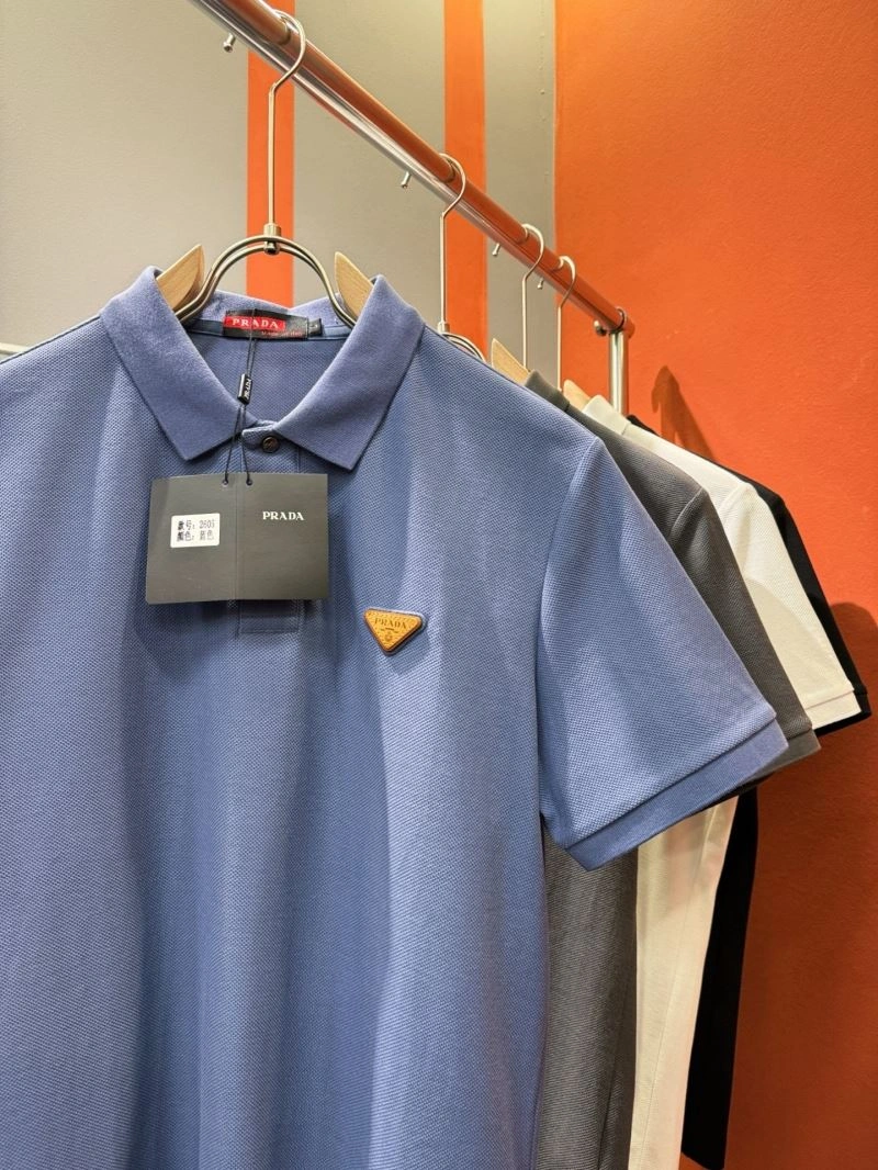 Prada T-Shirts Breathable 170697