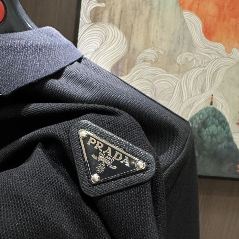 Prada T-Shirts Modern 170681