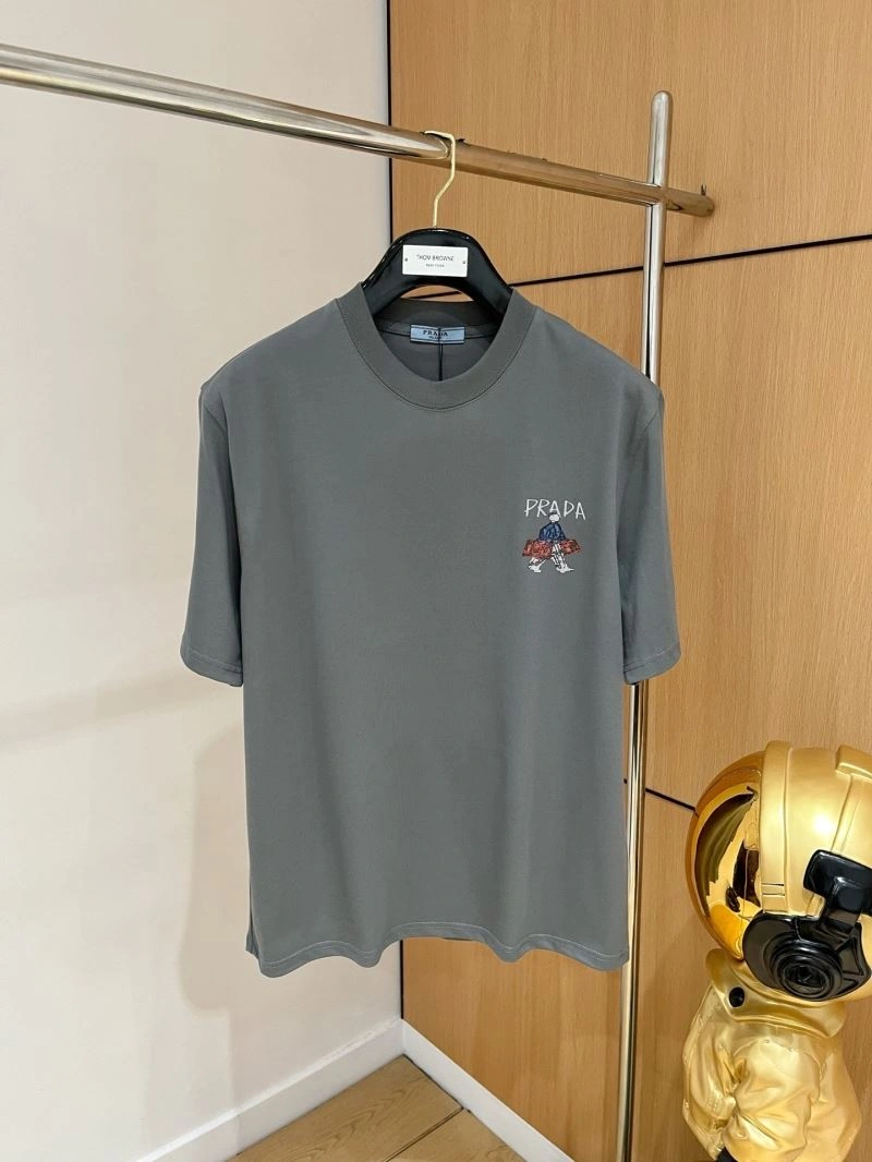 Neat Prada T-Shirts 170675