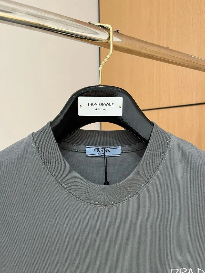 Neat Prada T-Shirts 170675