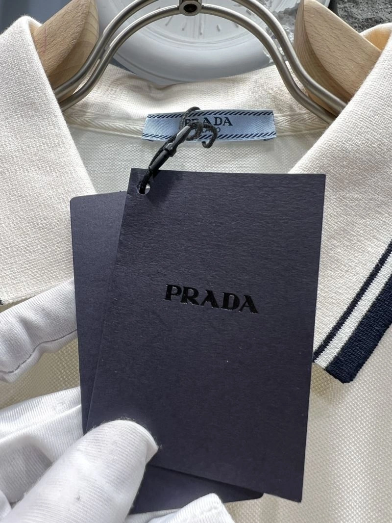 Prada T-Shirts MoistureWicking 170674
