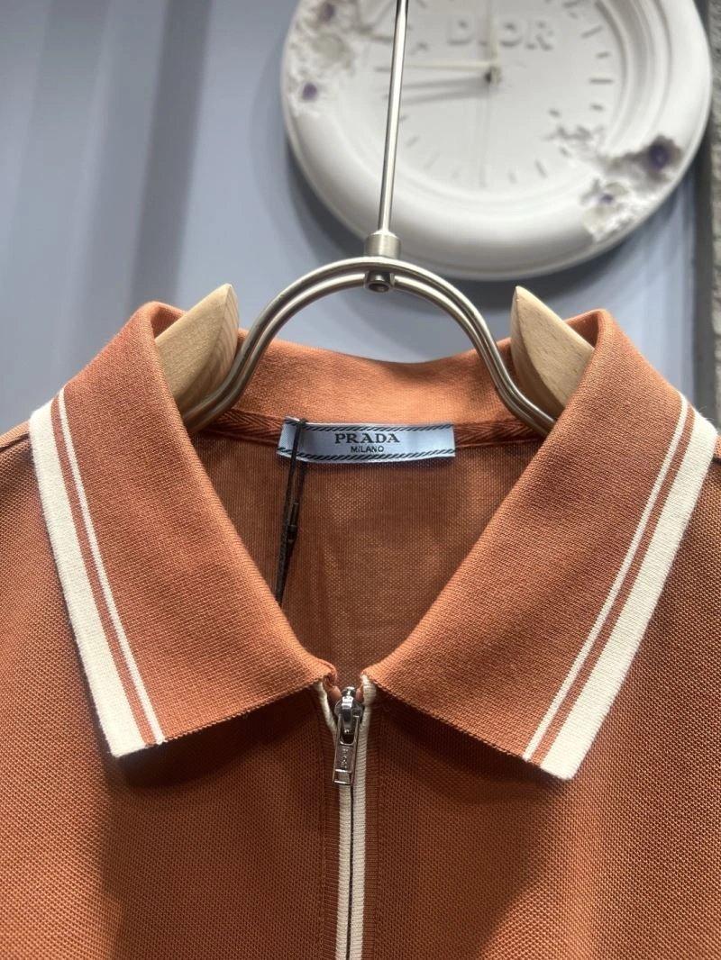 Effortless Prada T-Shirts 170673