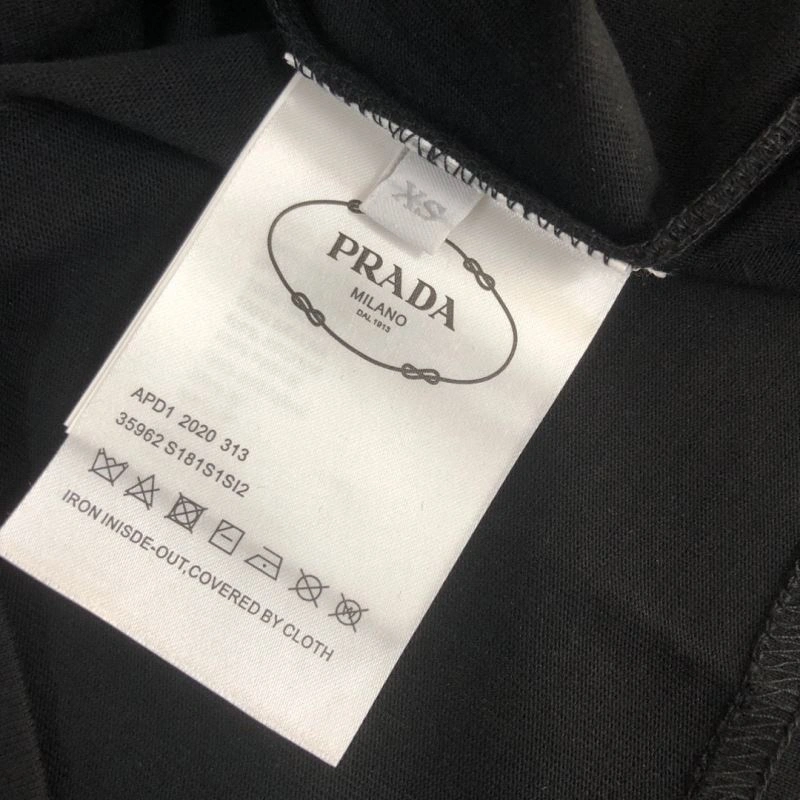 Sleek Prada T-Shirts 170654