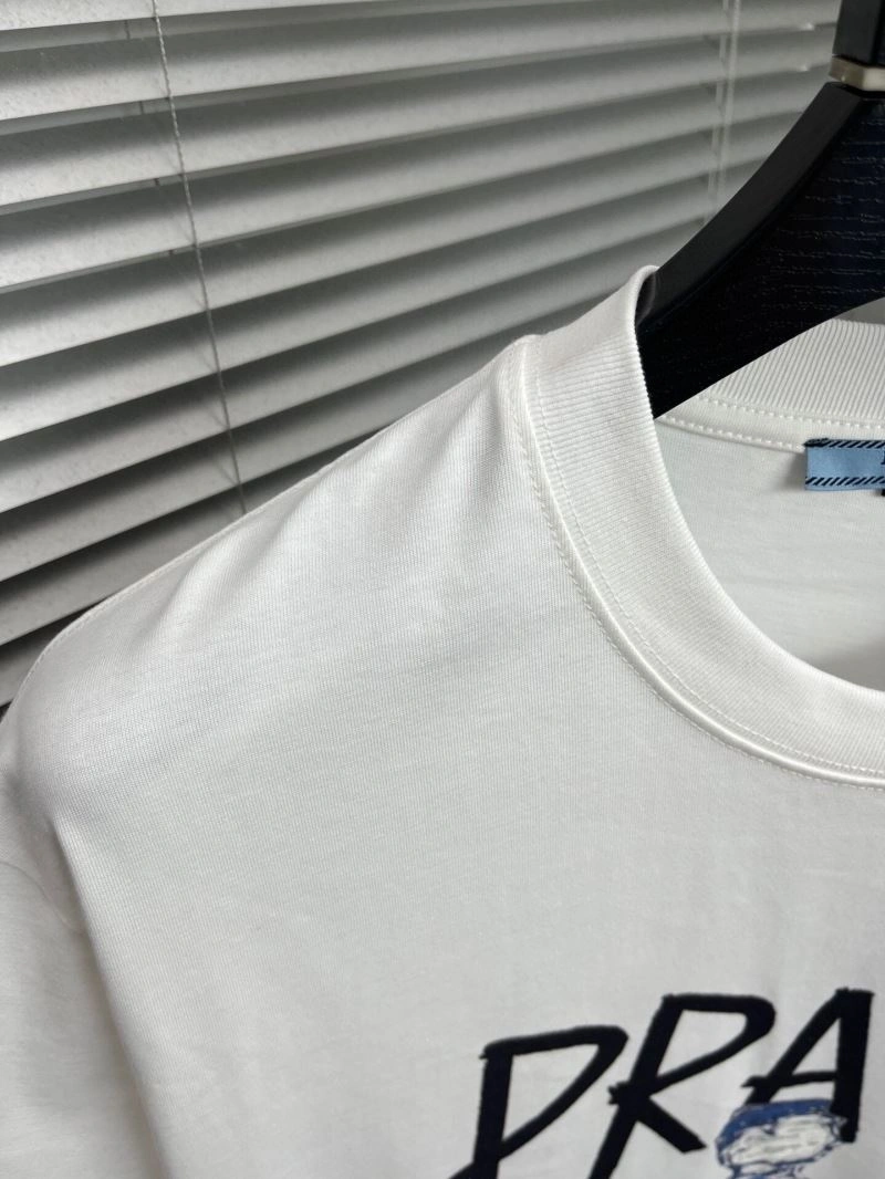 AllSeason Prada T-Shirts 170651