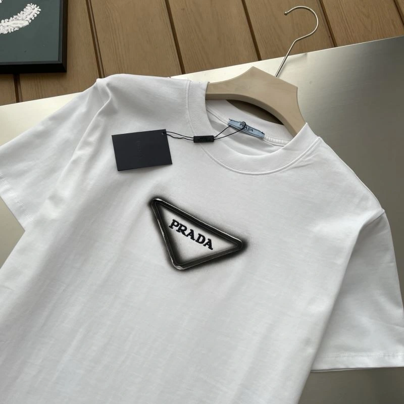 OdorResistant Prada T-Shirts 170643