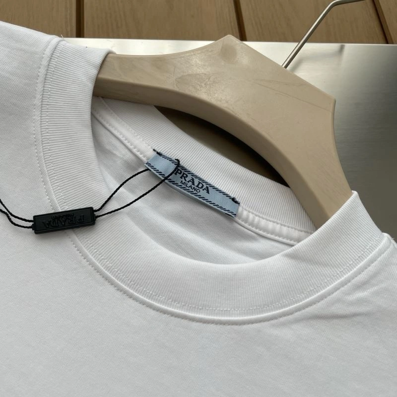 OdorResistant Prada T-Shirts 170643