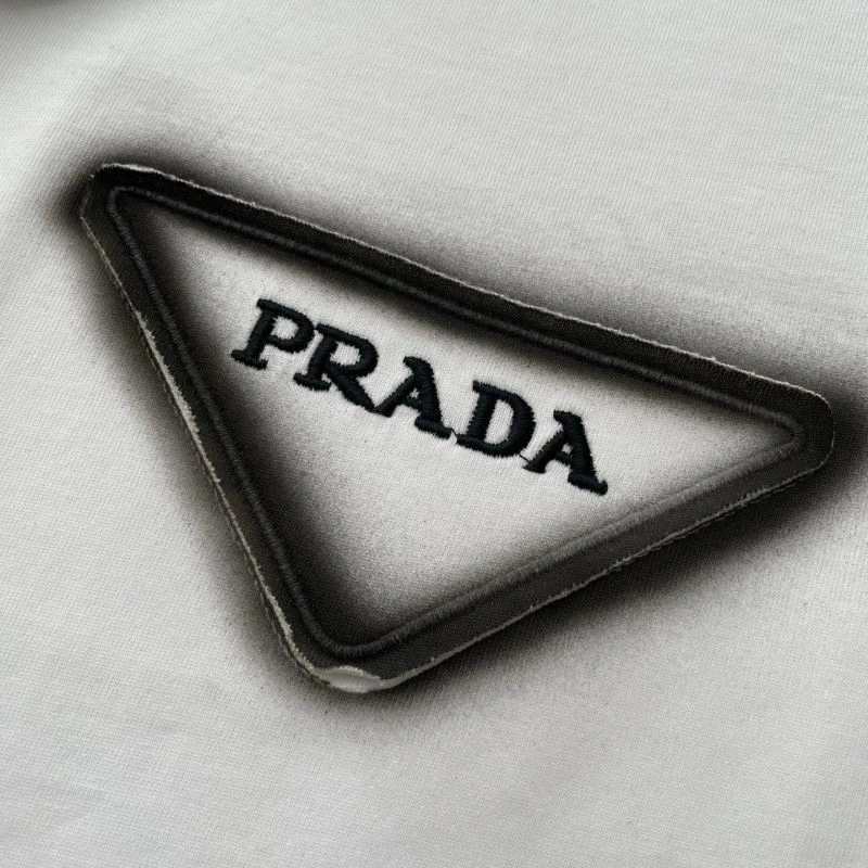 OdorResistant Prada T-Shirts 170643
