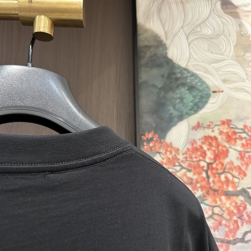 Prada T-Shirts Breathable 170636