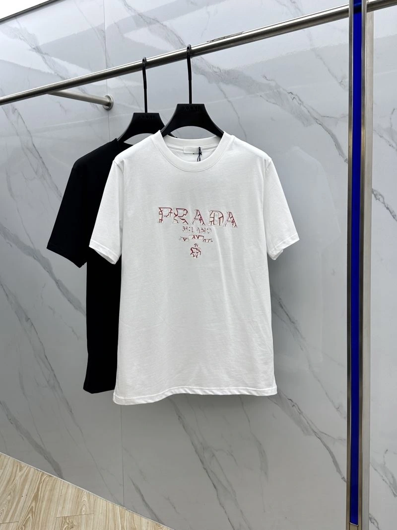 Prada T-Shirts Sophisticated 170641
