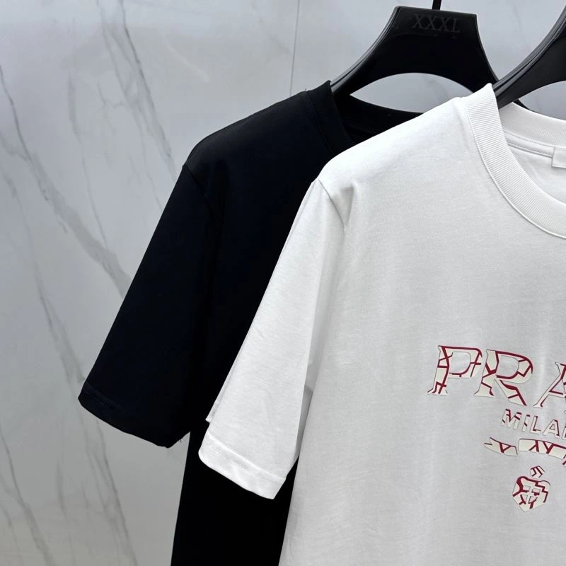 Prada T-Shirts Sophisticated 170641