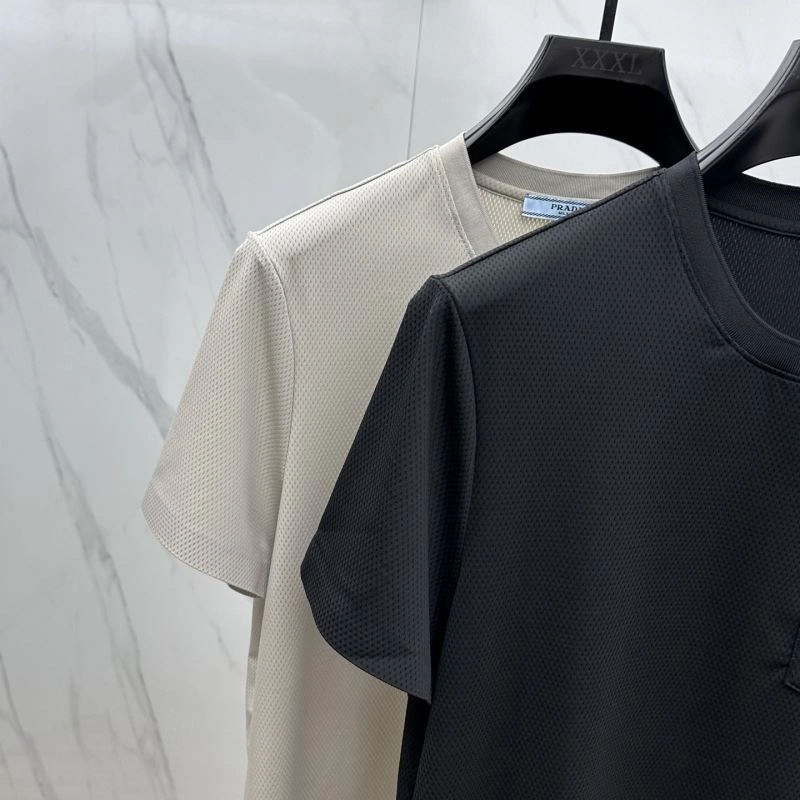 Breathable Prada T-Shirts 170634