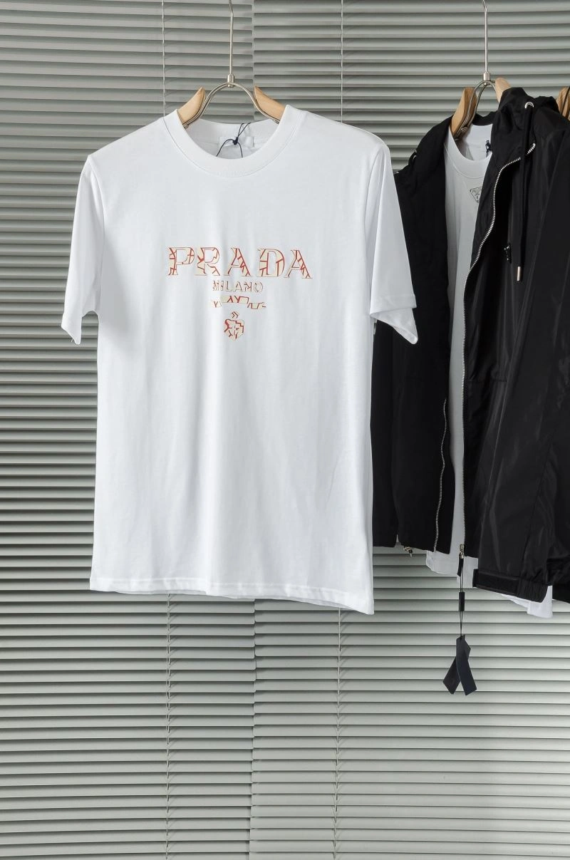 WellDesigned Prada T-Shirts 170682