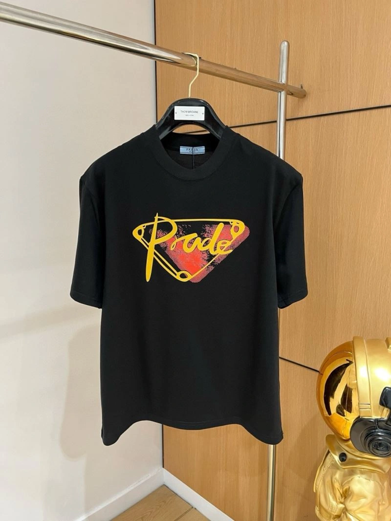 Unisex Prada T-Shirts 170625