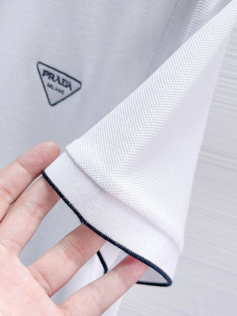 Premium Prada T-Shirts 170693