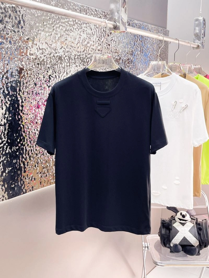 Refined Prada T-Shirts 170608