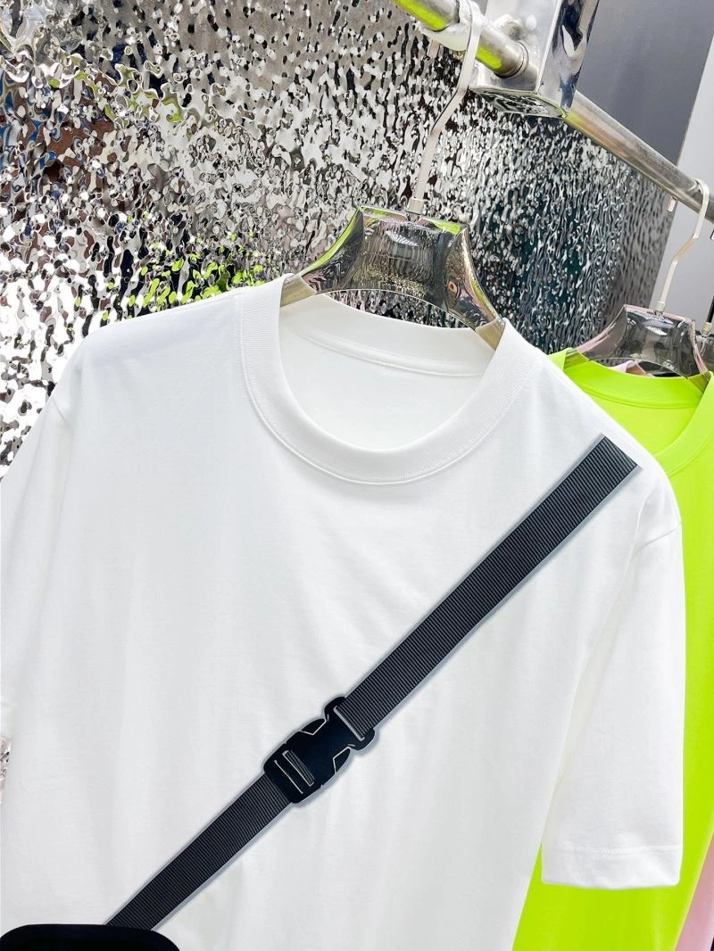 Lightweight Prada T-Shirts 170601