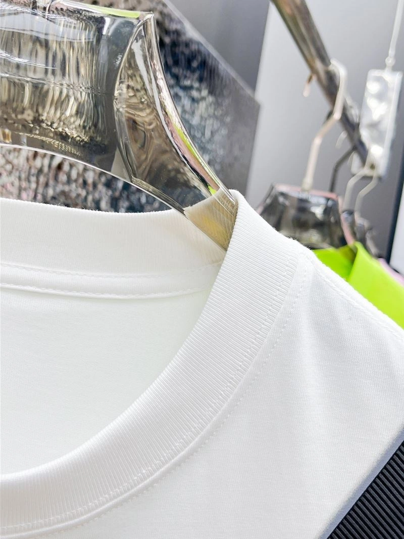 Lightweight Prada T-Shirts 170601