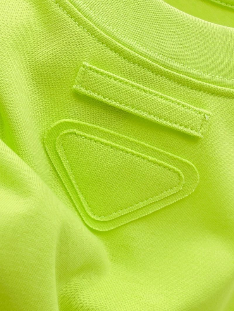 FashionForward Prada T-Shirts 170600