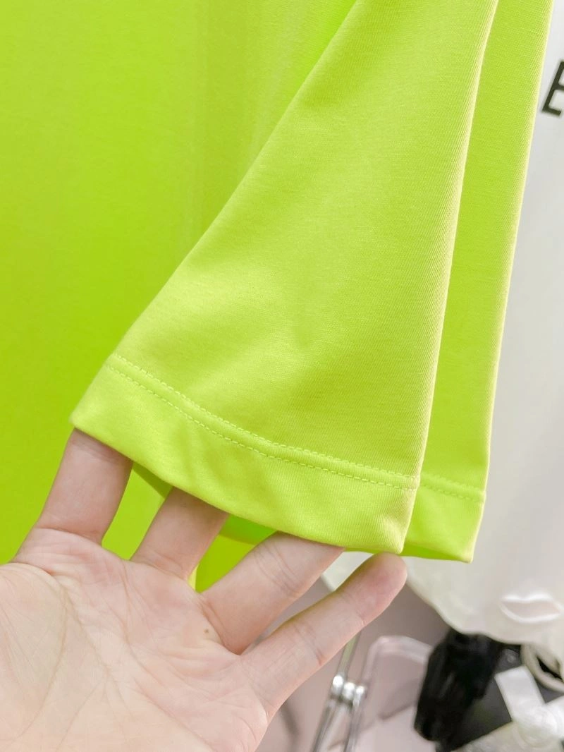 FashionForward Prada T-Shirts 170600