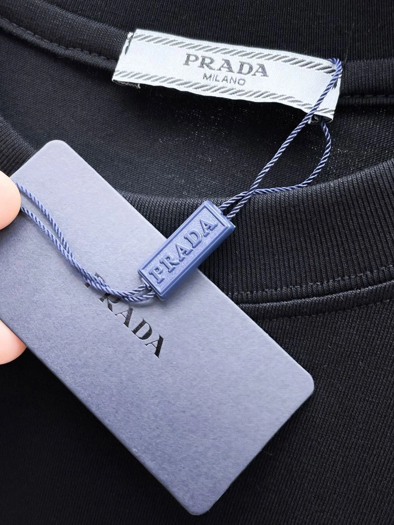 Prada T-Shirts Functional 170603