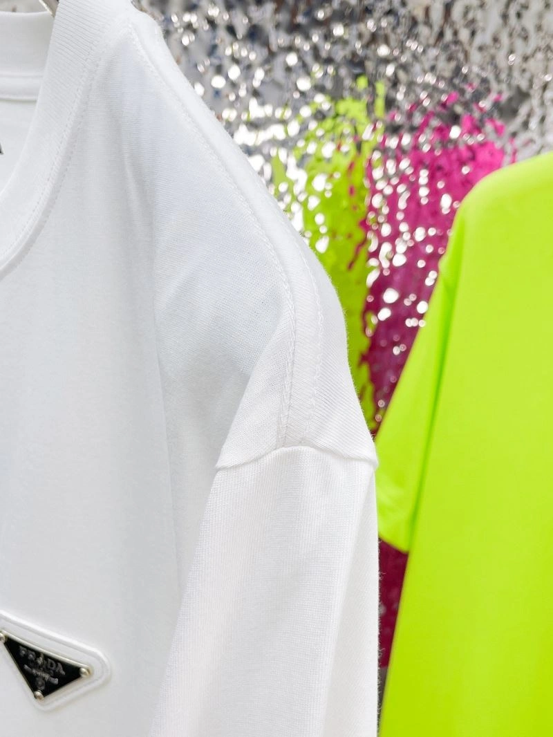 Prada T-Shirts QuickDry 170632