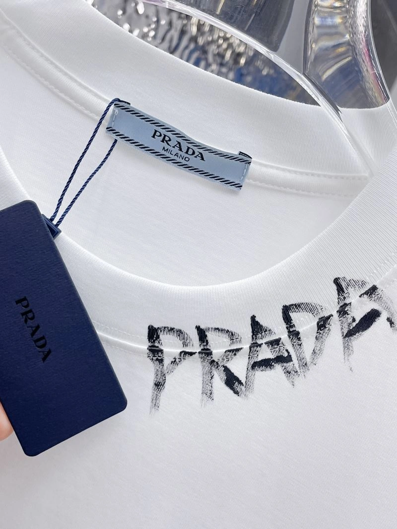 OdorResistant Prada T-Shirts 170594