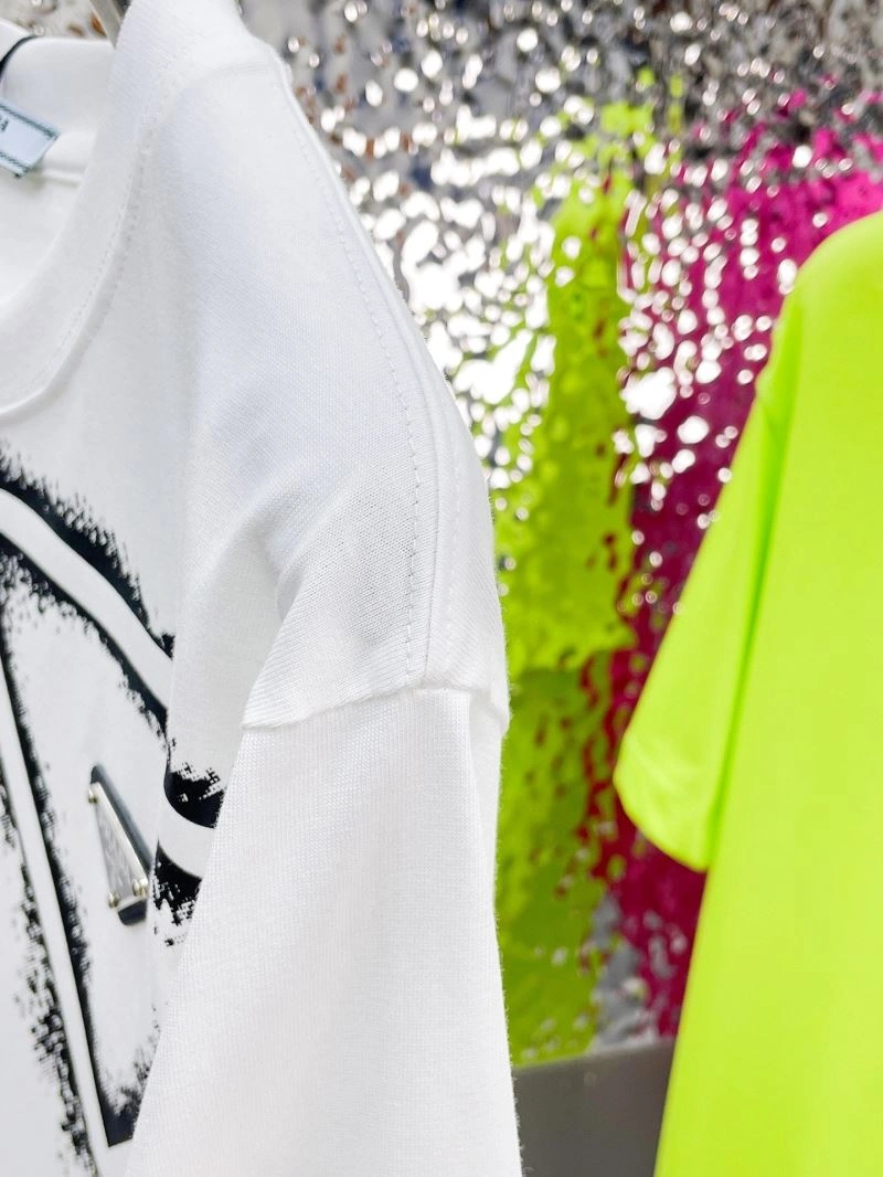 Prada T-Shirts GoAnywhere 170616