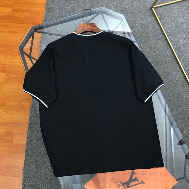 Bold Prada T-Shirts 170615