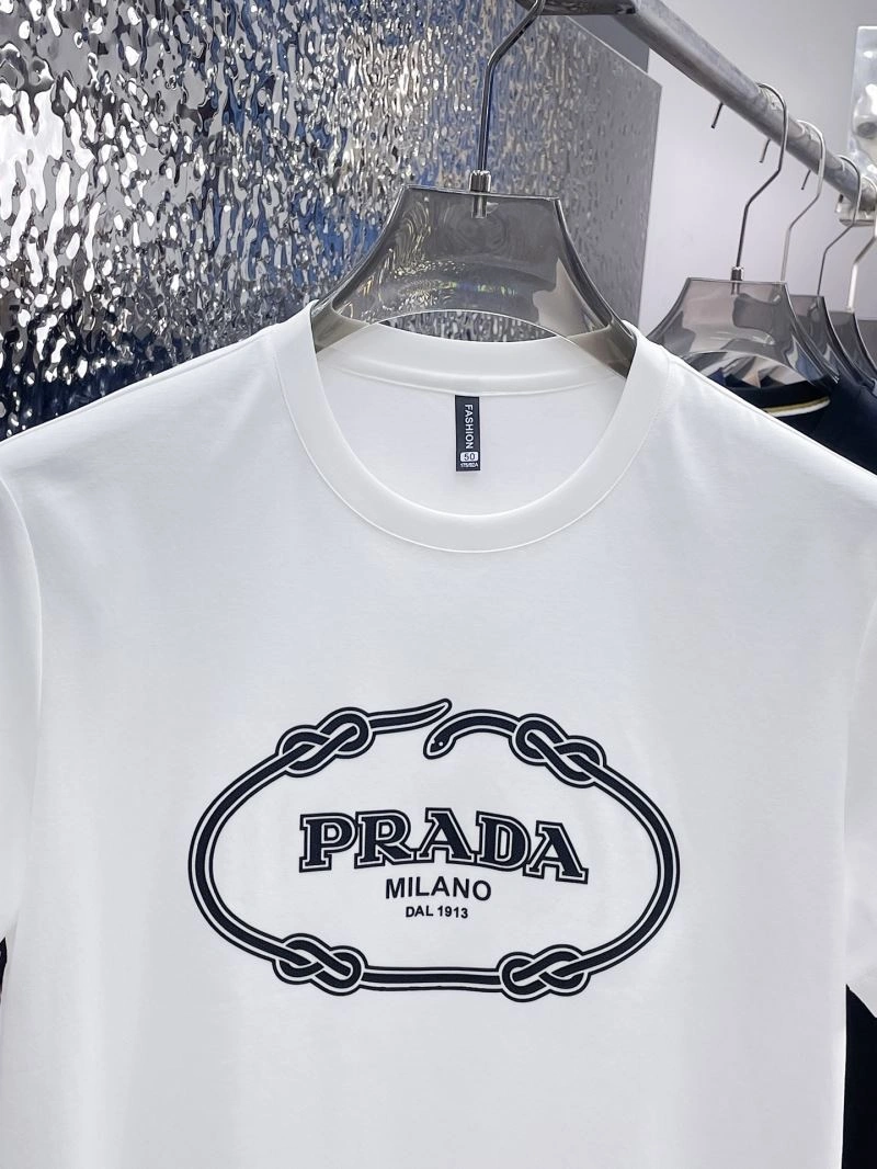 FashionForward Prada T-Shirts 170574