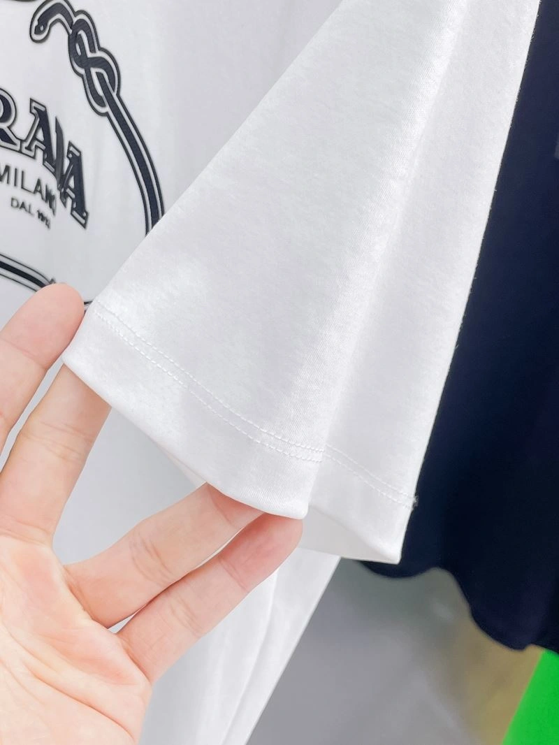 FashionForward Prada T-Shirts 170574