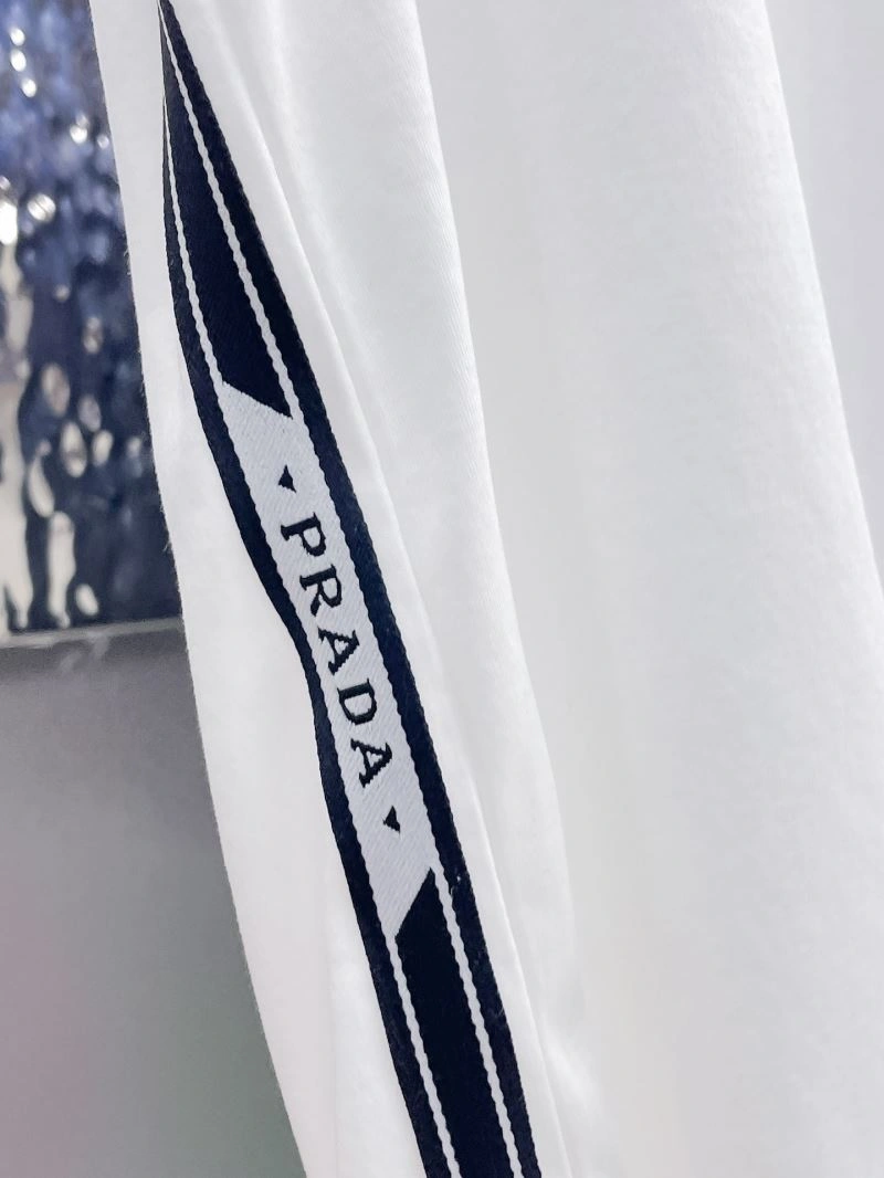 Prada T-Shirts ComfortFit 170609